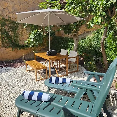 Tinyhousebeach *